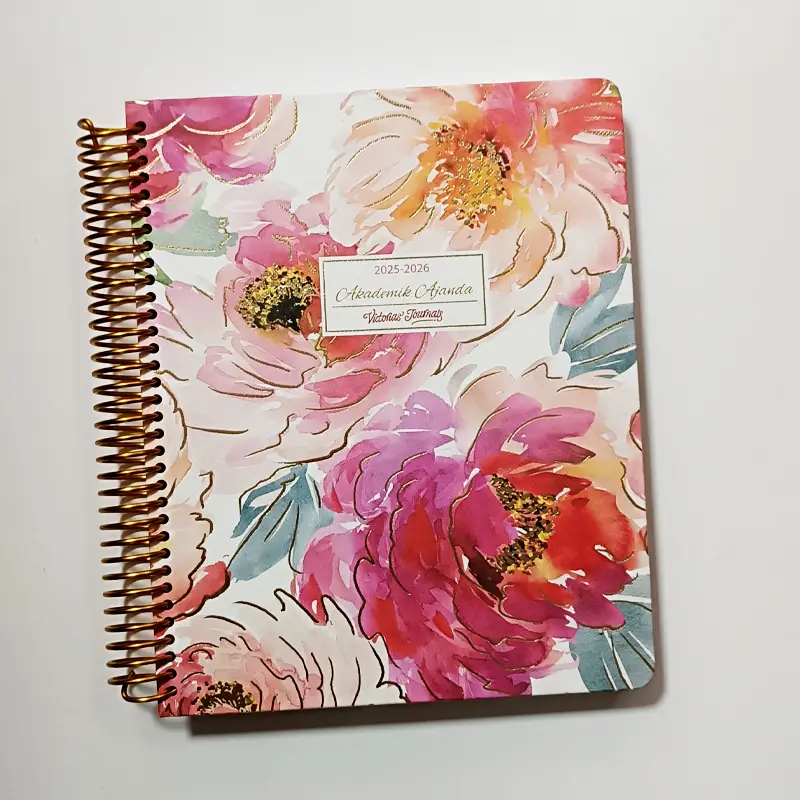 Victoria Journals 2241 Ayraçlı Spiralli Sert Kapak Akademik Ajanda 17X23cm 100 Gr. 192 Sayfa 2025-2026